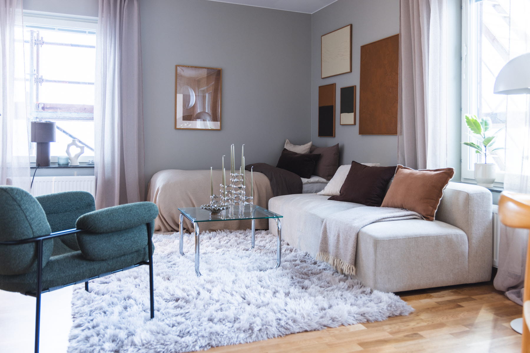 visningslägenhet, från kök mot allrum 