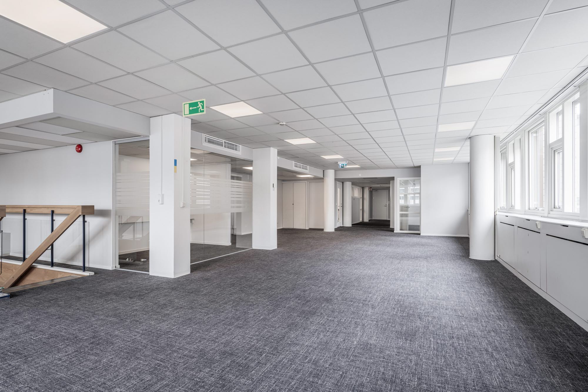 Stort kontor i närheten av Järntorget - Första Långgatan 24-26 bild 1
