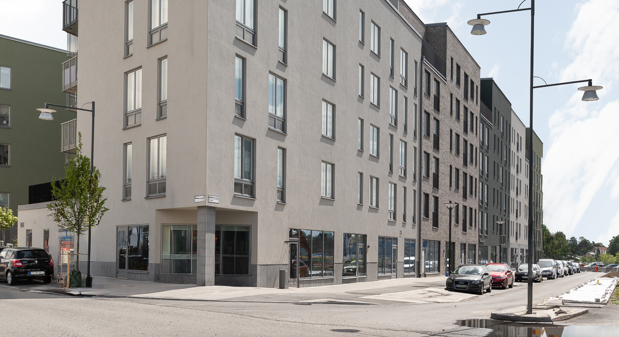 Ljus och rymlig hörnlokal i hjärtat av framtidens Barkarbystaden! - Barkarbyvägen 20 B bild 1