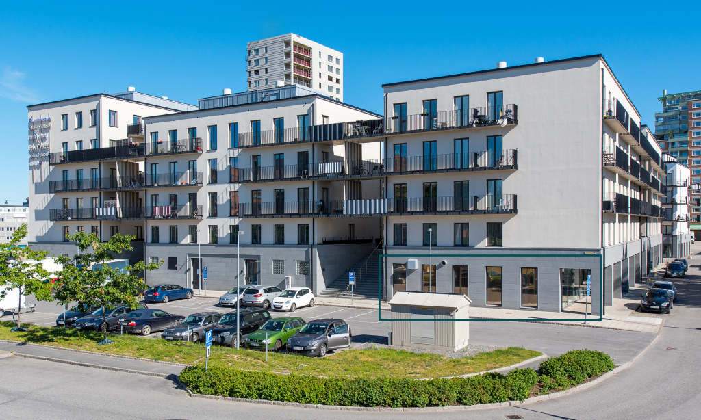 Rymlig hörnlokal intill Haninge Centrum! - Poseidons Gränd 3A bild 1